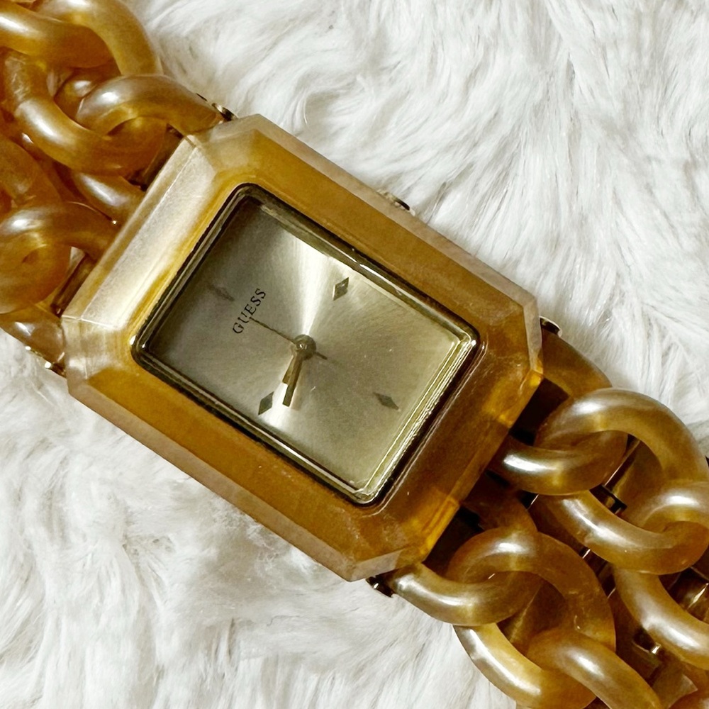 Guess Watch